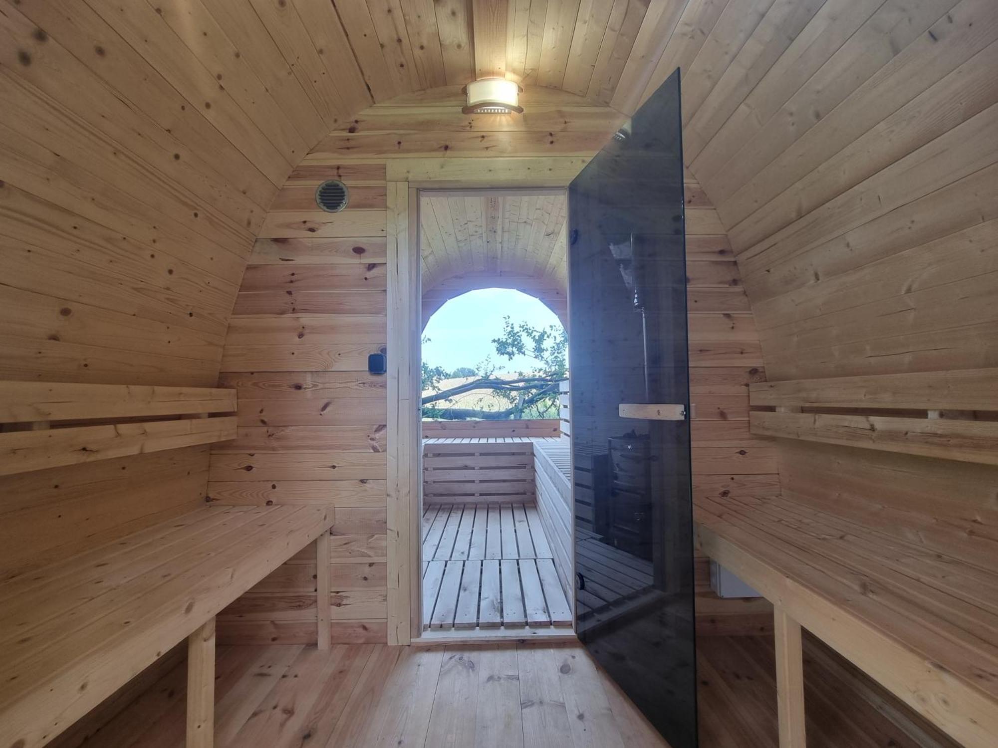 Loft Apartment Mit Grosser Badewanne B Mugeln エクステリア 写真